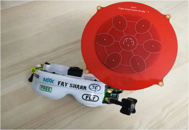 150-mm-Triple-Feed-Patch-58GHz-14dBi-Pagoda-Array-FPV-Antenne-fuumlr-RC-Drone-Eachine-Skyzone-Fatsha-1304764-5